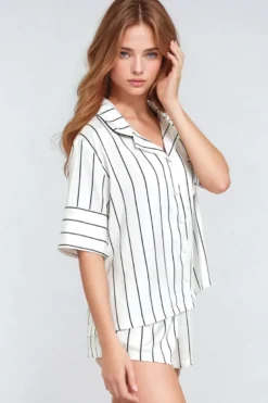 Bluebella - Alma Satin Pyjama - Weiss Blau