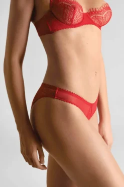 Maison Close - Accroche Coeur Brazilian Slip - Rot